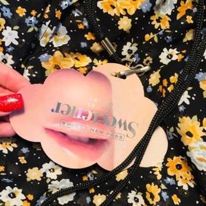 Sweetener Pass - Ariana Grande (reduced price)